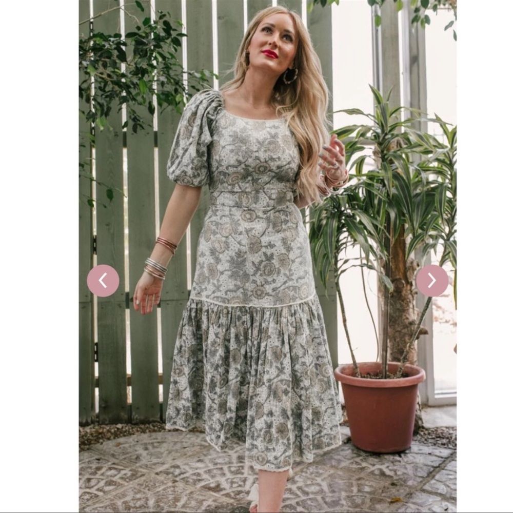 Ivy City Co Ariel Floral Mermaid Dress in Sage Size 1X